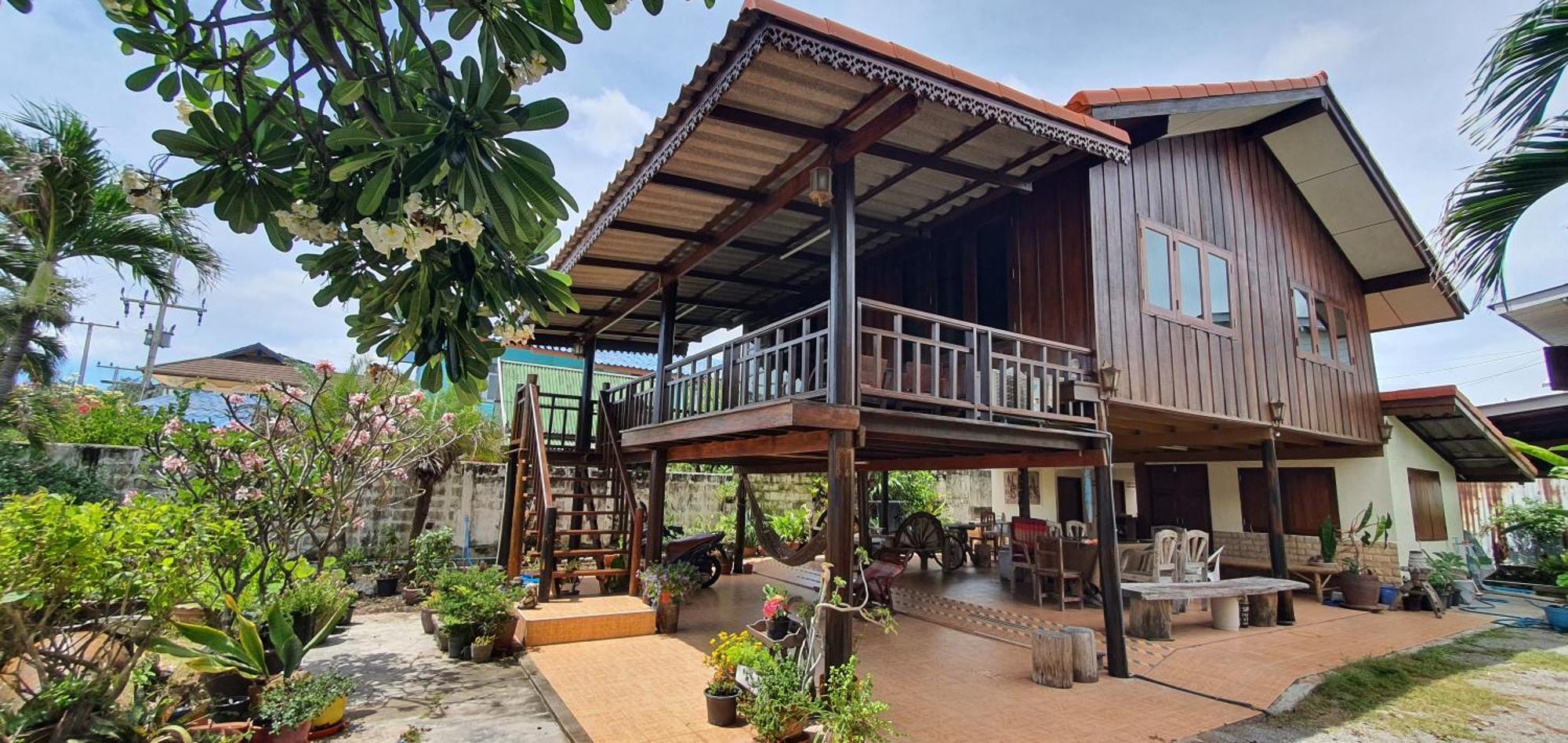 Seesea Thai Wooden House On Beachfront Prachuap Khiri Khan Esterno foto